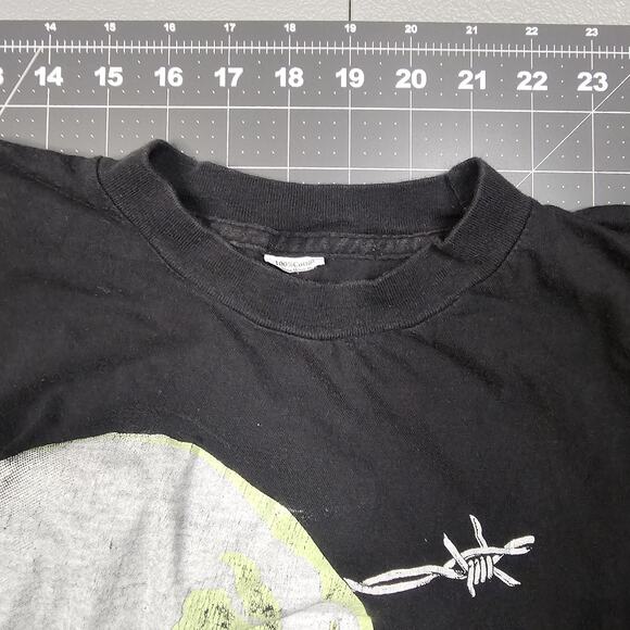 Vintage Barbed Wire Skull Tshirt Small Wild Oats 80s Punk Metal Grunge Skater - Picture 5 of 10